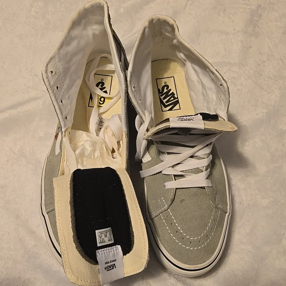 Vans Sk8-Hi Tapered Stackform Platform Shoes with Floral Embroidery in Chattanoo